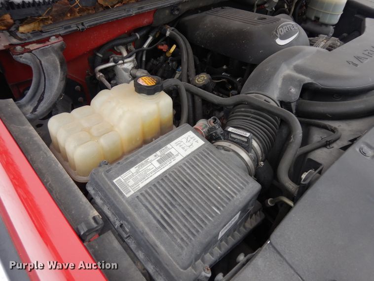 image for item DH5578 2001 Chevrolet Suburban 2500  SUV