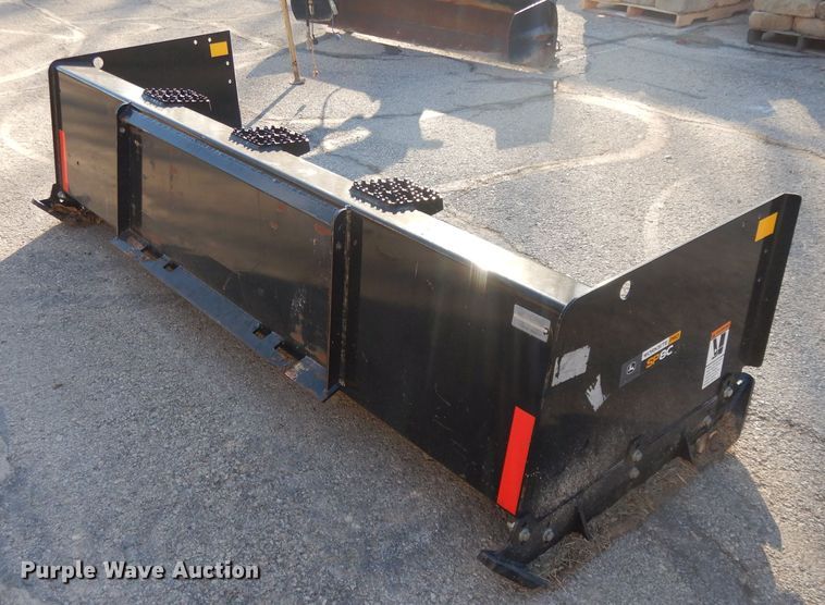 image for item DI8230 John Deere SP8C skid steer snow pusher