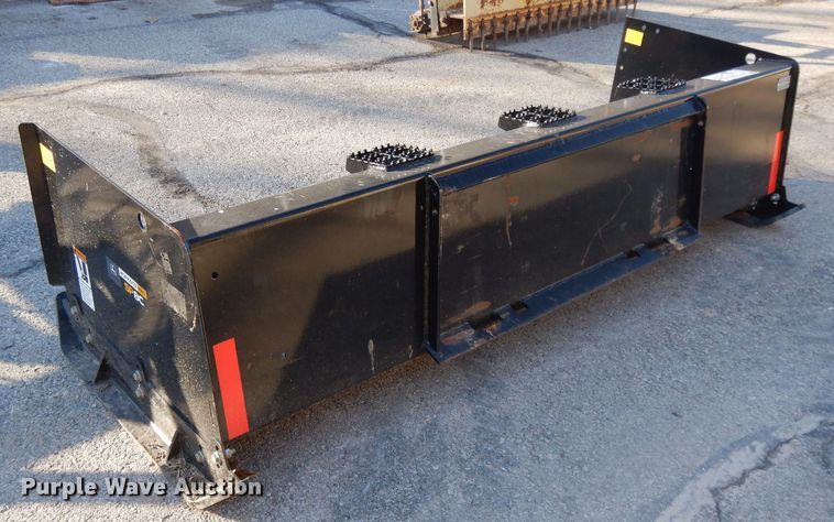 image for item DI8230 John Deere SP8C skid steer snow pusher