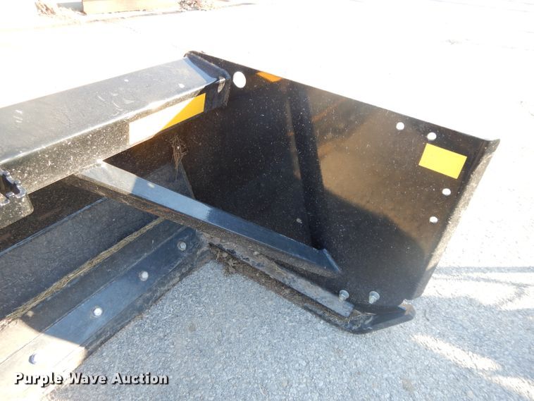 image for item DI8230 John Deere SP8C skid steer snow pusher