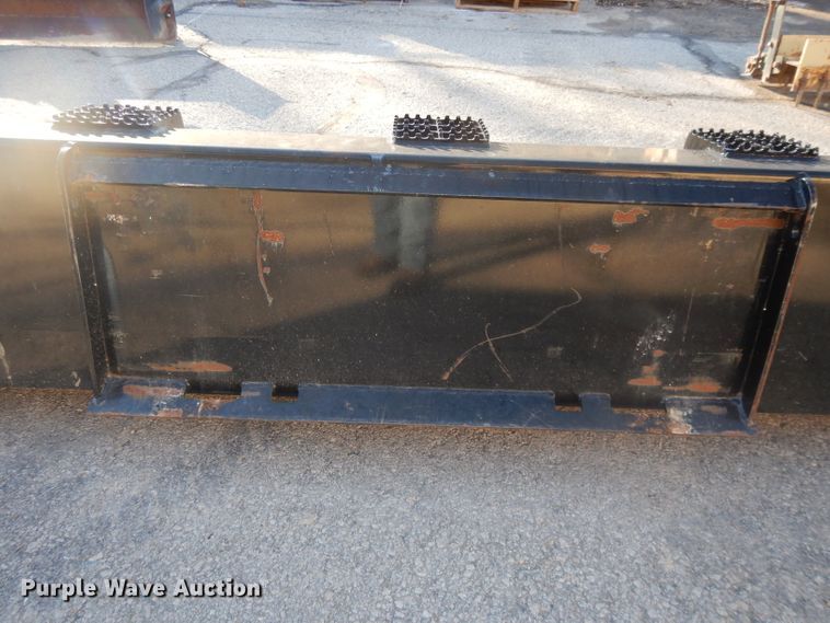 image for item DI8230 John Deere SP8C skid steer snow pusher