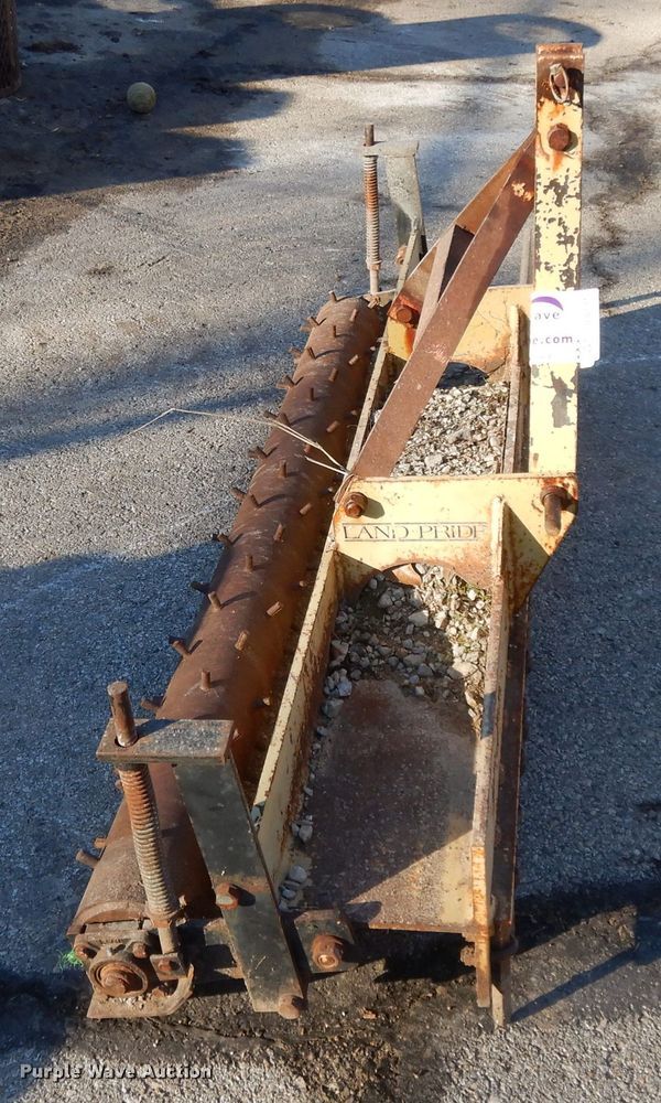 image for item DI8231 Land Pride 15-72 pulverizer