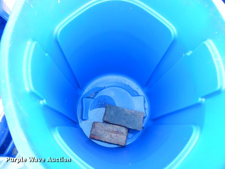 image for item DI8233 Approximately 75 Rubbermaid Brute trash cans