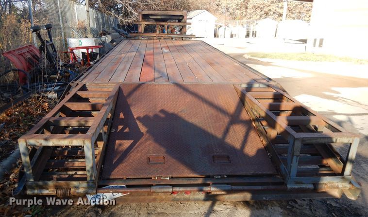 image for item DI8235 2000 Buck Dandy equipment trailer