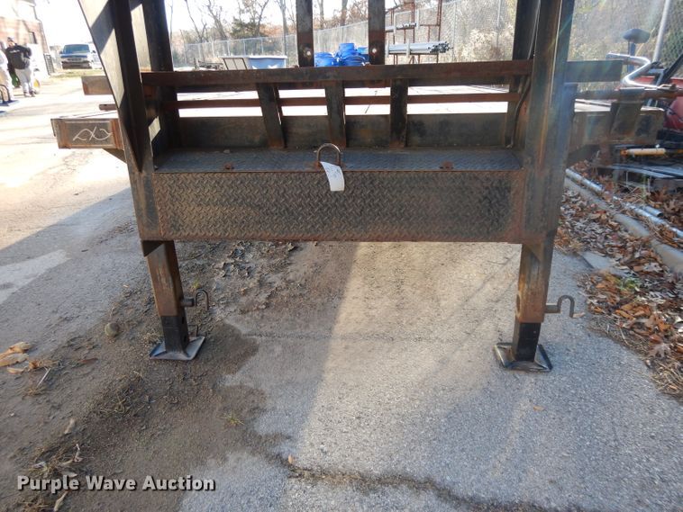 image for item DI8235 2000 Buck Dandy equipment trailer