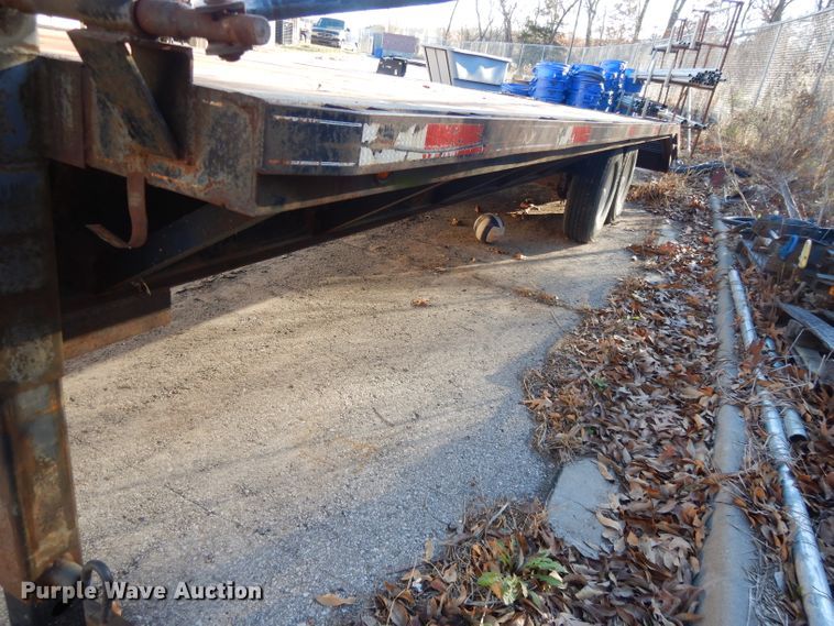 image for item DI8235 2000 Buck Dandy equipment trailer