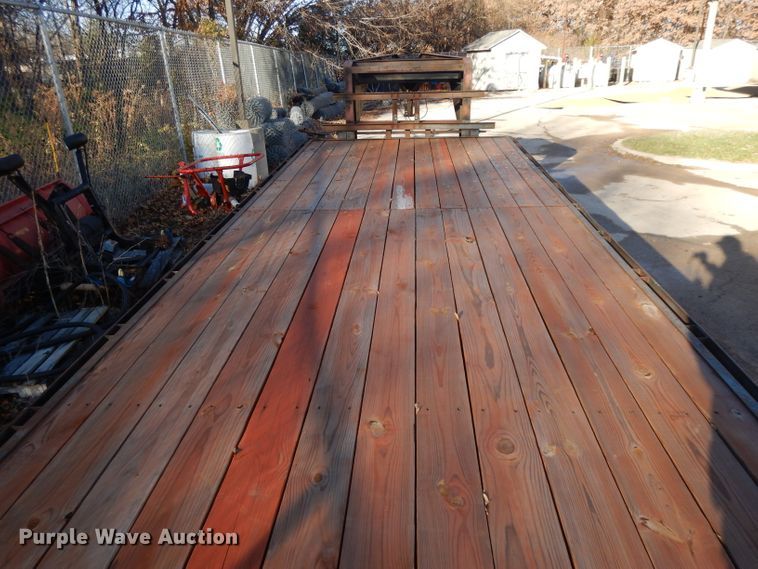 image for item DI8235 2000 Buck Dandy equipment trailer