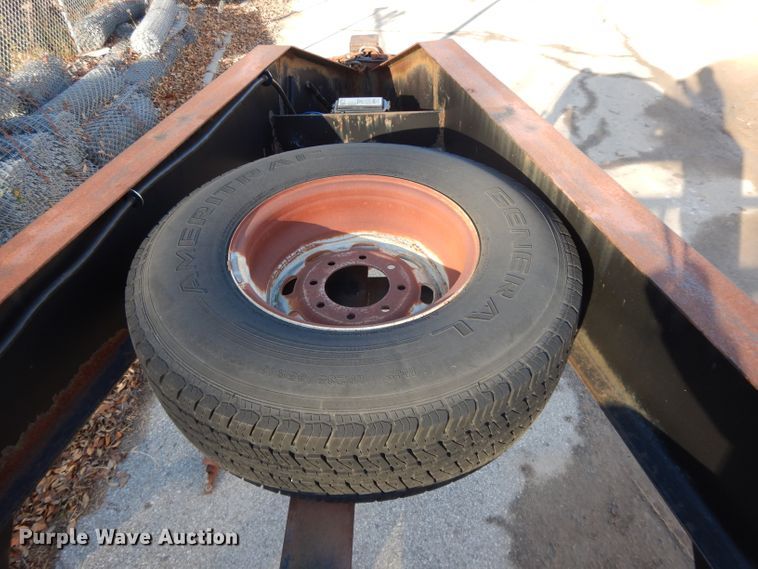 image for item DI8235 2000 Buck Dandy equipment trailer