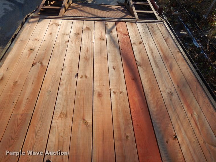 image for item DI8235 2000 Buck Dandy equipment trailer