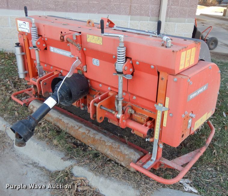 image for item DI8236 2007 Wiedenmann Terra Spike XF 20/6 aerator