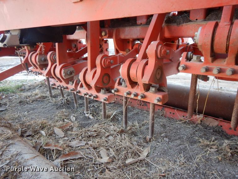 image for item DI8236 2007 Wiedenmann Terra Spike XF 20/6 aerator