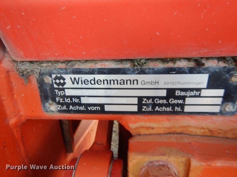 image for item DI8236 2007 Wiedenmann Terra Spike XF 20/6 aerator