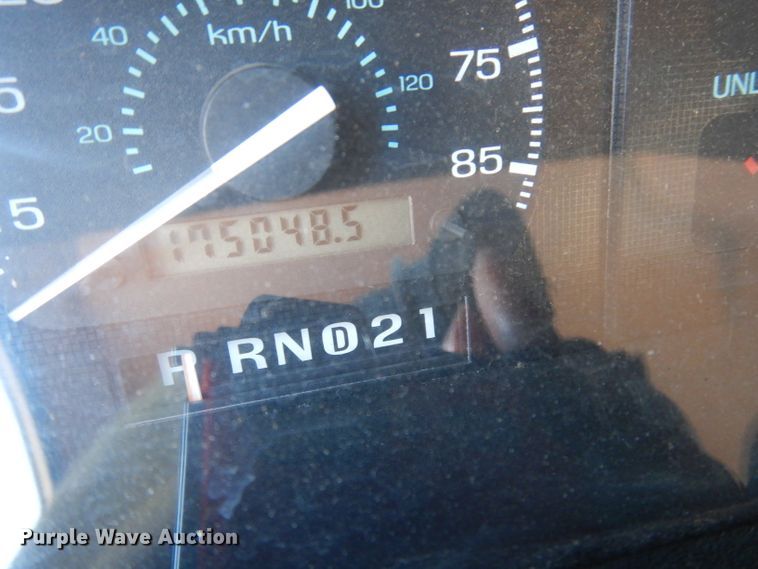 image for item DJ2751 1996 Ford Club Wagon  van