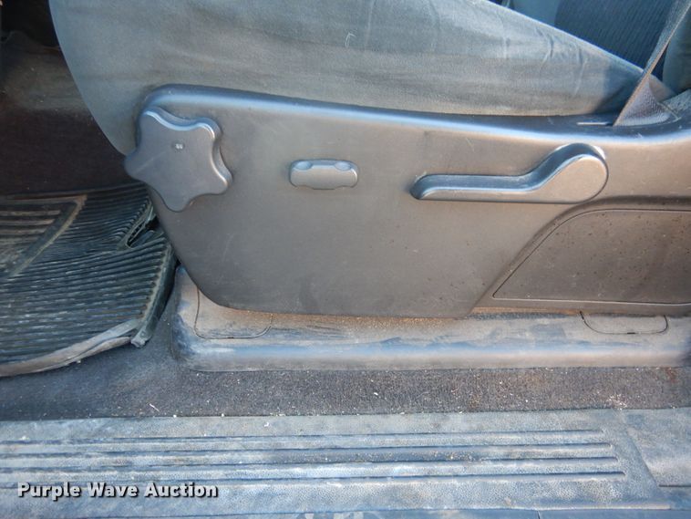 image for item DJ4889 2009 Chevrolet Silverado 1500  Crew Cab pickup truck