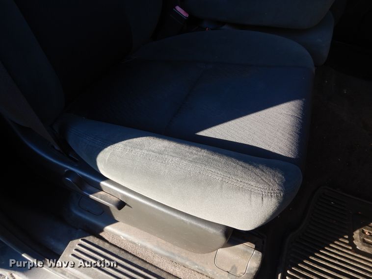 image for item DJ4889 2009 Chevrolet Silverado 1500  Crew Cab pickup truck