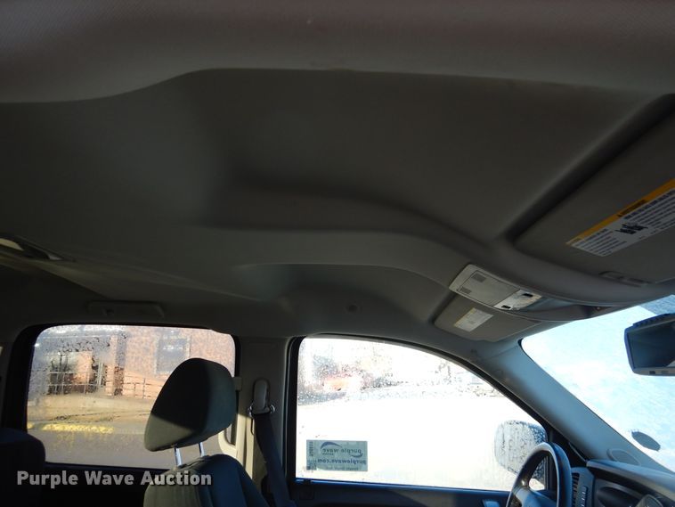 image for item DJ4889 2009 Chevrolet Silverado 1500  Crew Cab pickup truck