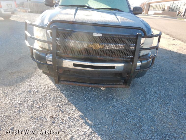 image for item DJ4889 2009 Chevrolet Silverado 1500  Crew Cab pickup truck