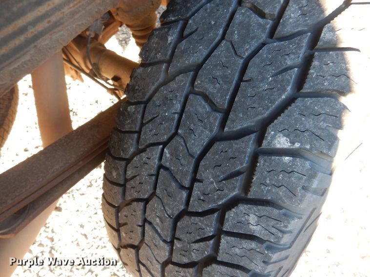 image for item DJ4889 2009 Chevrolet Silverado 1500  Crew Cab pickup truck