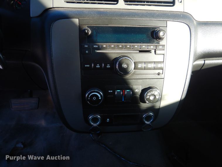 image for item DJ4890 2014 Chevrolet Tahoe  SUV