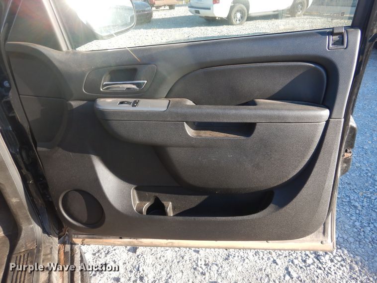 image for item DJ4890 2014 Chevrolet Tahoe  SUV