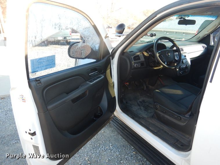 image for item DJ4891 2014 Chevrolet Tahoe Police  SUV