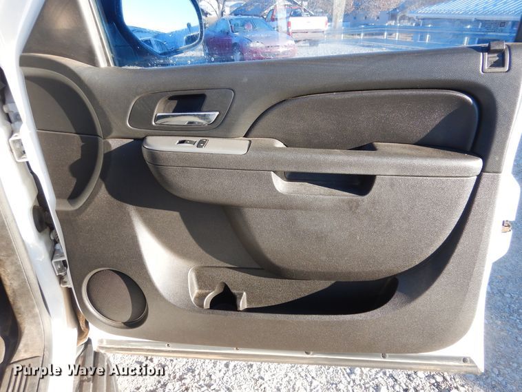 image for item DJ4891 2014 Chevrolet Tahoe Police  SUV