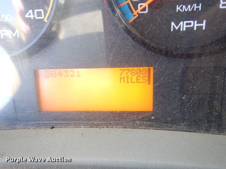 image for item DJ6894 2008 International 7300  dump truck