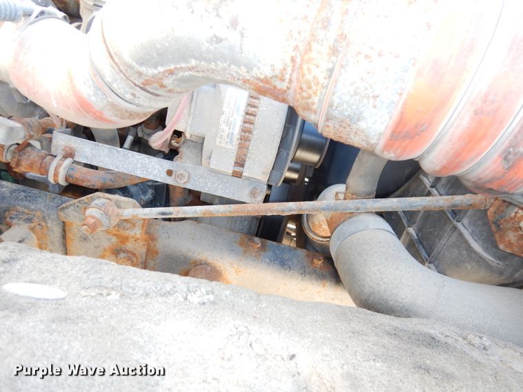 image for item DJ6894 2008 International 7300  dump truck