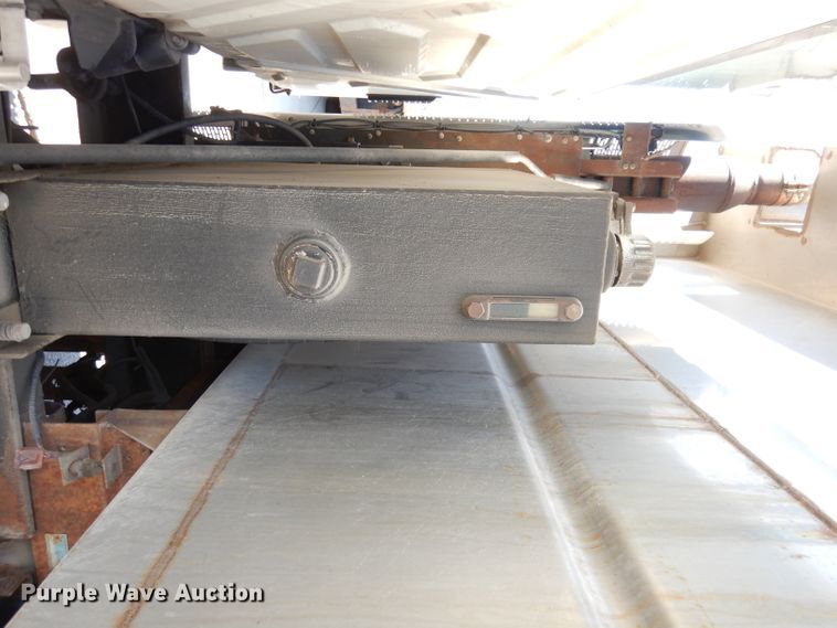 image for item DJ6894 2008 International 7300  dump truck