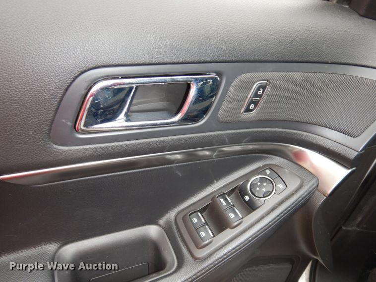 image for item DJ6998 2014 Ford Explorer Police Interceptor  SUV