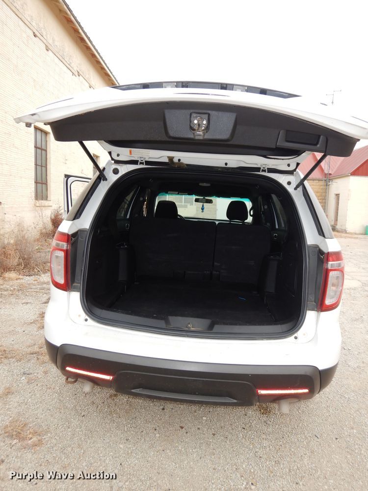 image for item DJ6998 2014 Ford Explorer Police Interceptor  SUV