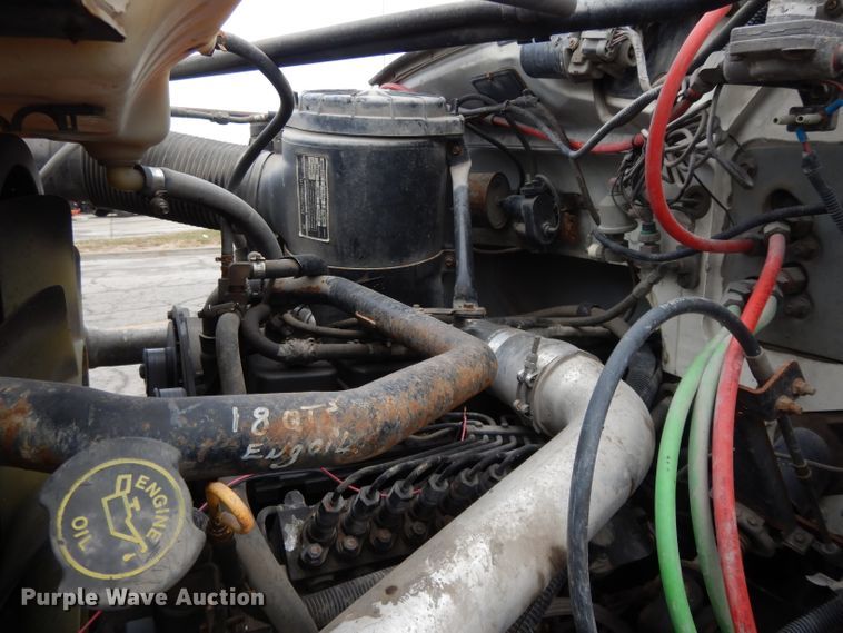 image for item DL2513 1997 Ford F800  oil distributor truck