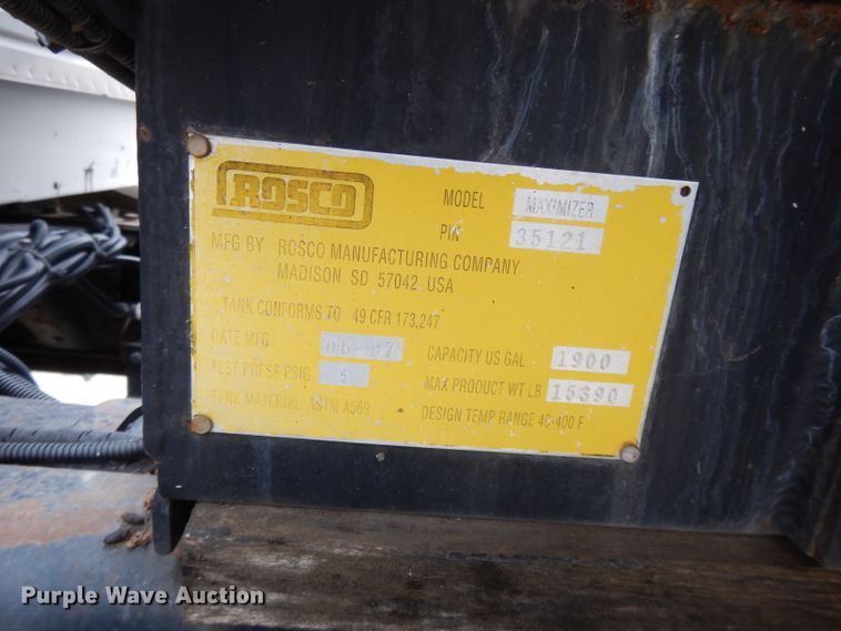 image for item DL2513 1997 Ford F800  oil distributor truck