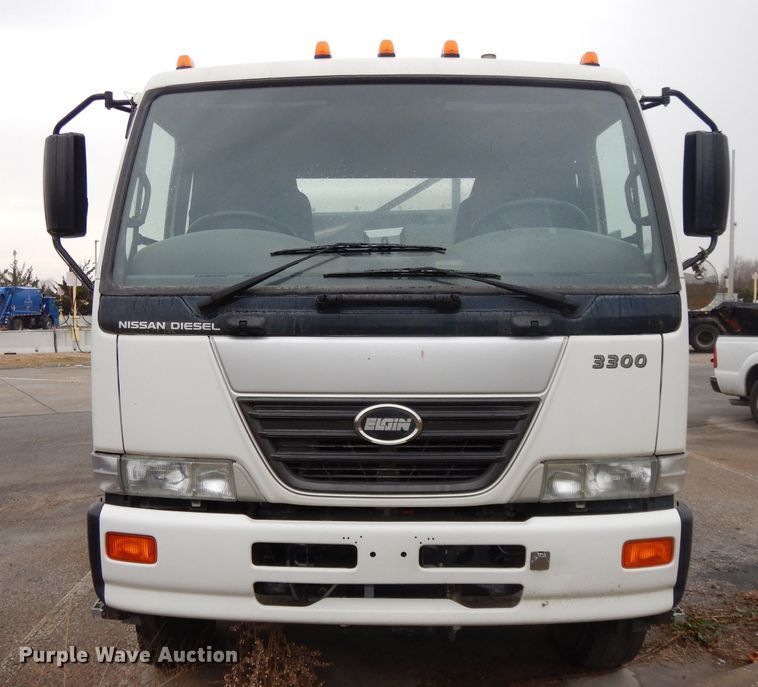image for item DL2517 2010 Nissan UD3300  street sweeper truck