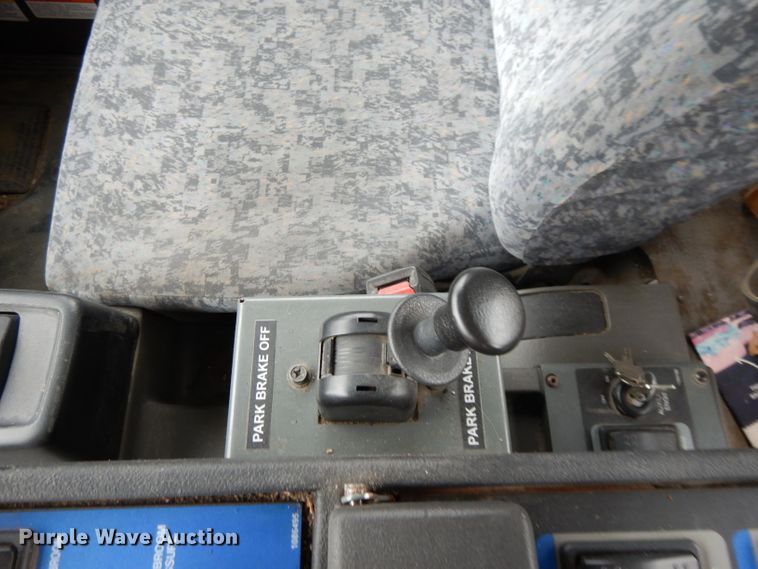 image for item DL2517 2010 Nissan UD3300  street sweeper truck