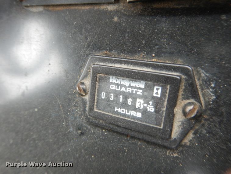 image for item DL2517 2010 Nissan UD3300  street sweeper truck