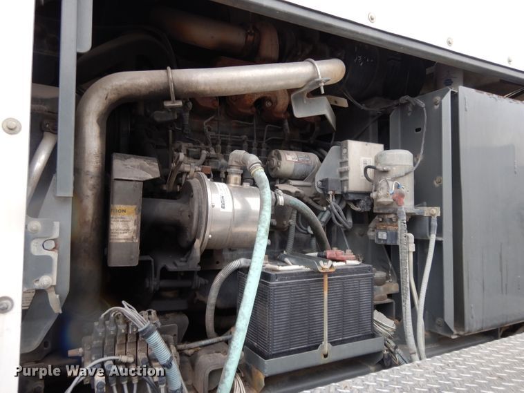 image for item DL2517 2010 Nissan UD3300  street sweeper truck