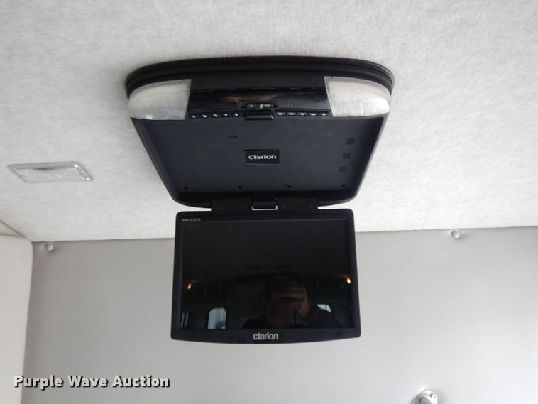 image for item DL2518 2007 Ford E450  shuttle bus