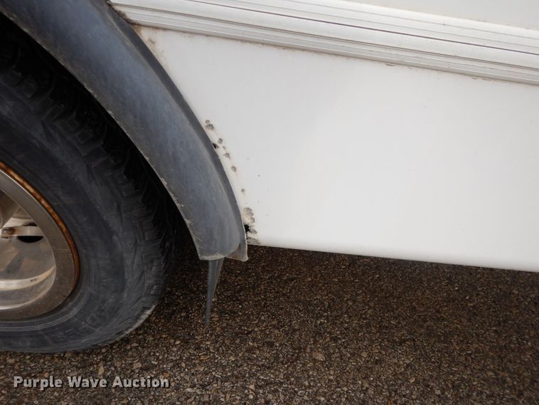 image for item DL2518 2007 Ford E450  shuttle bus