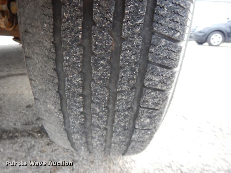 image for item DL2518 2007 Ford E450  shuttle bus