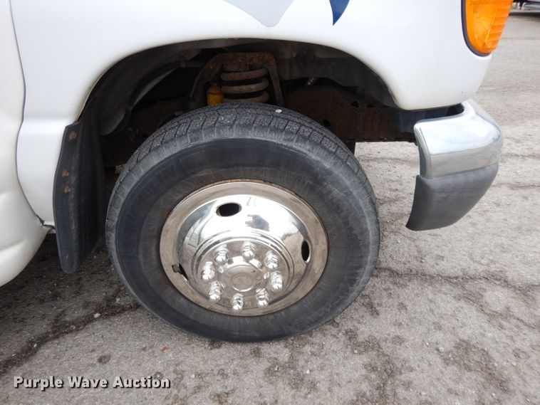 image for item DL2518 2007 Ford E450  shuttle bus