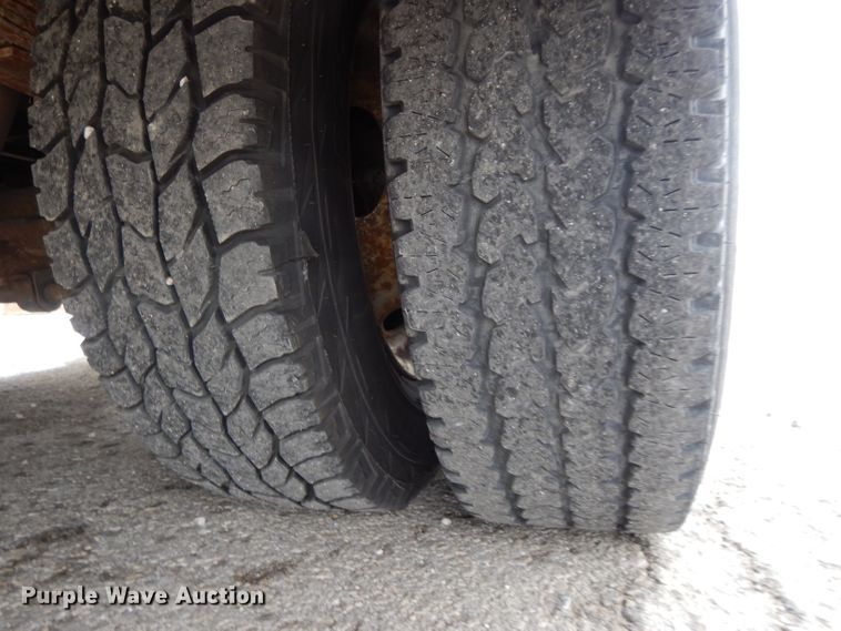 image for item DL2518 2007 Ford E450  shuttle bus