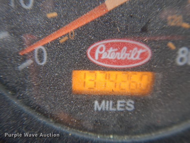 image for item DL2519 2012 Peterbilt PB320  refuse truck