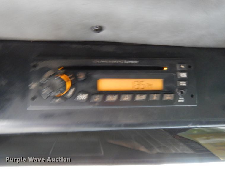 image for item DL2519 2012 Peterbilt PB320  refuse truck