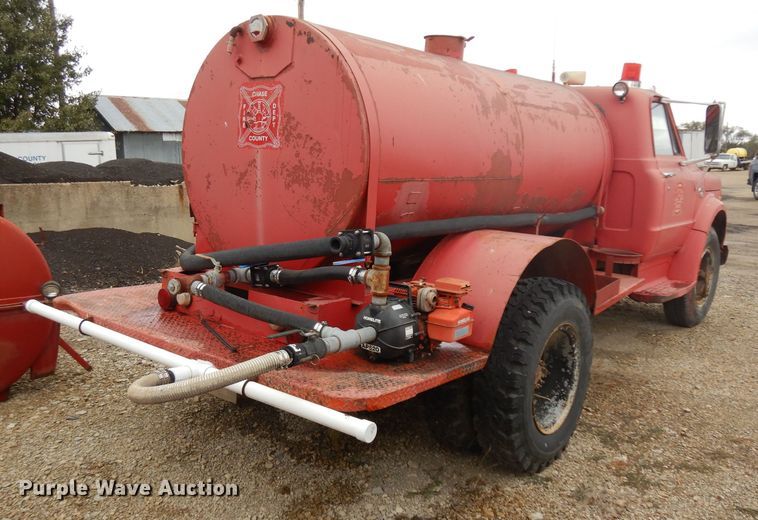 image for item EY9001 1968 Chevrolet 60  pumper fire truck