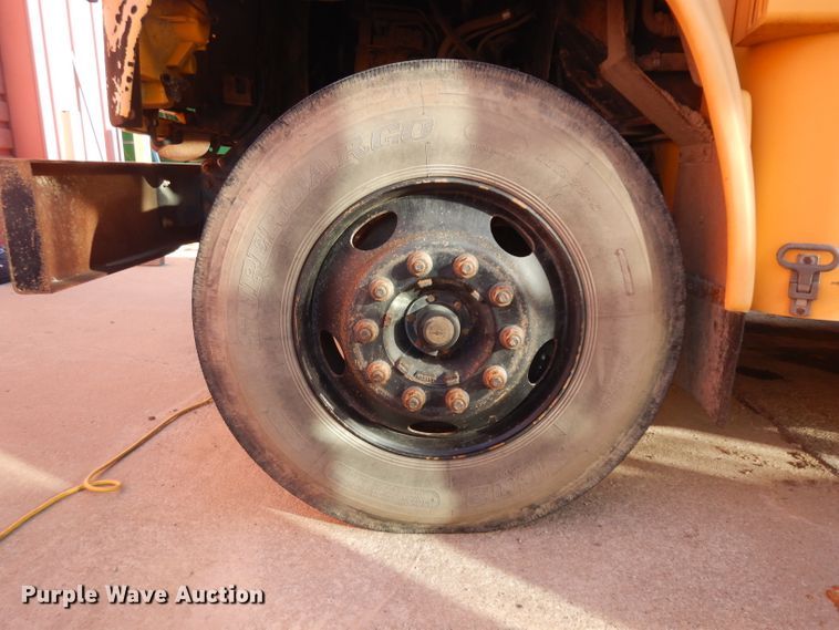 image for item EY9179 1996 Chevrolet  school bus