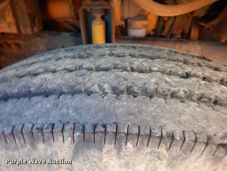 image for item EY9179 1996 Chevrolet  school bus