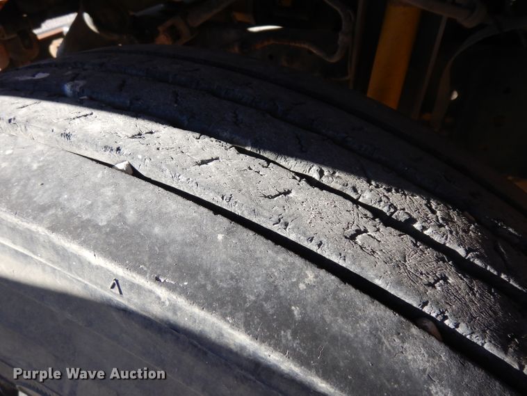 image for item EY9180 1995 Chevrolet  school bus