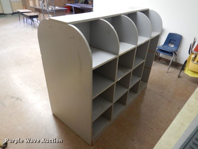 image for item EY9199 Shelves