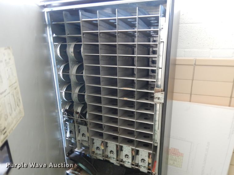 image for item EY9209 Vending machine